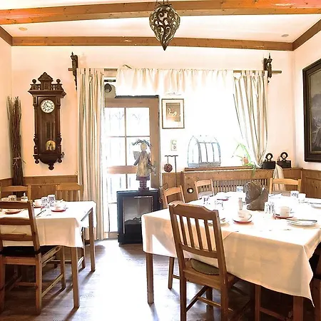 Zur Steirerstub'n 3* גראץ