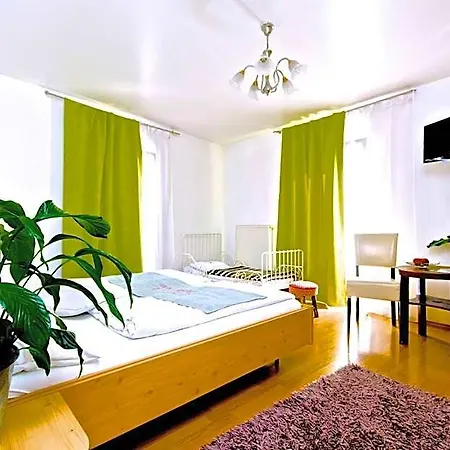 Hotel Zur Steirerstub'n Štýrský Hradec